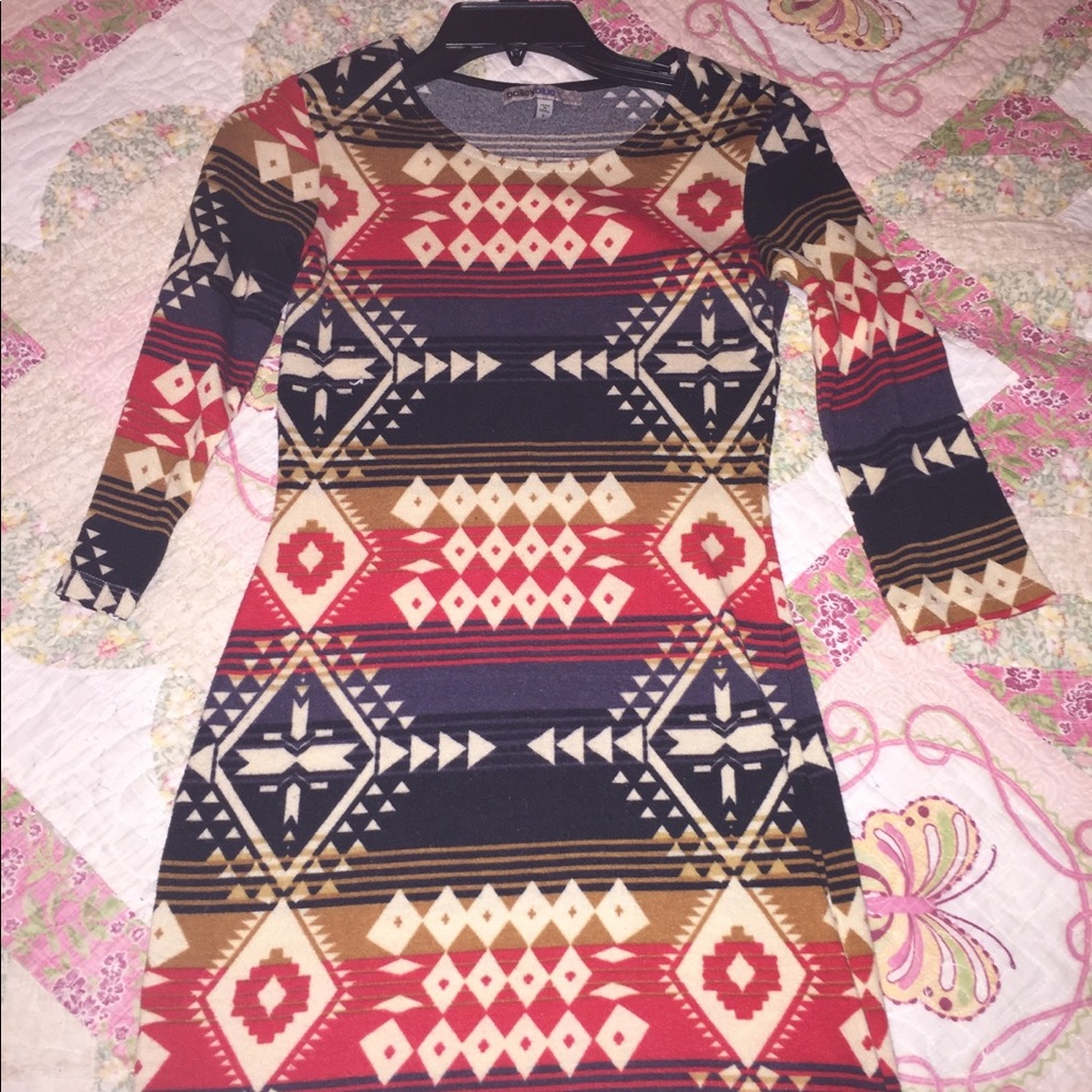 Girls mid sleeve dress